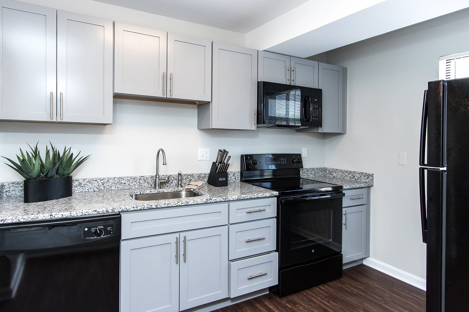 Apartments Frederick, MD The Westwinds Apartments